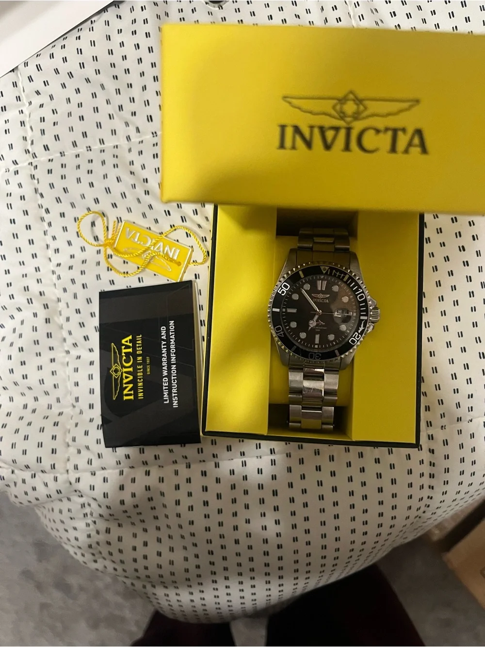 Invicta stylish men’s